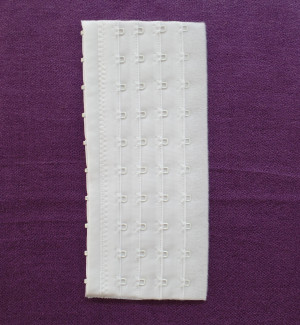Extender Weiß / 10 Oesen